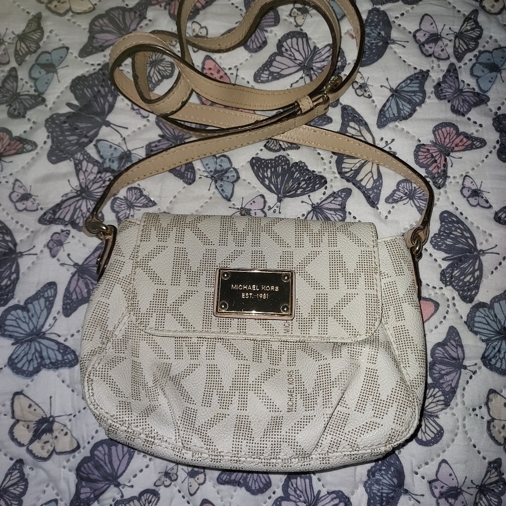 Purse - Picture 4 of 4